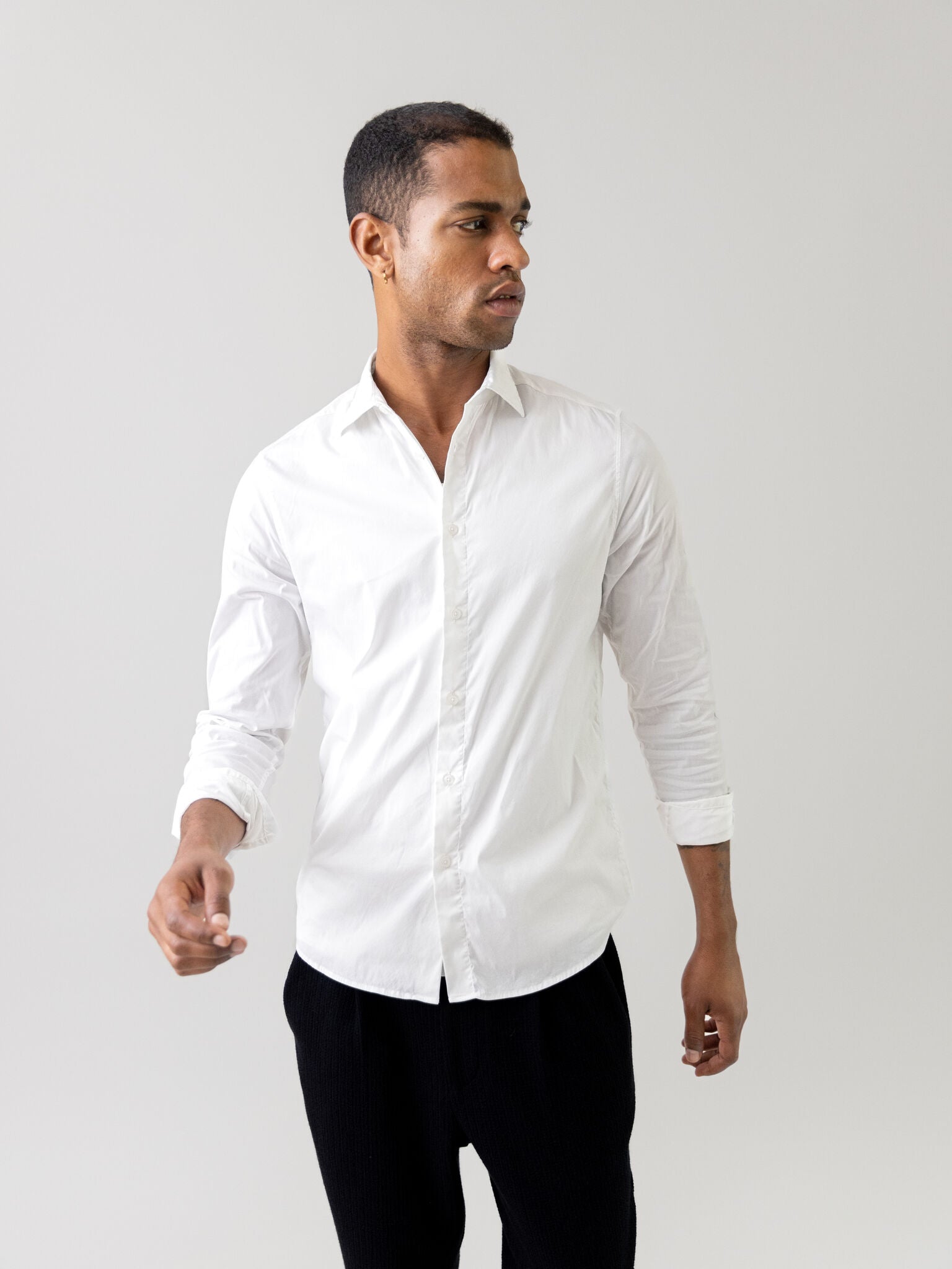 Modelshot / White / Detail